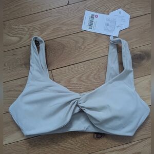 BuffBunny Twisted Sports Bra